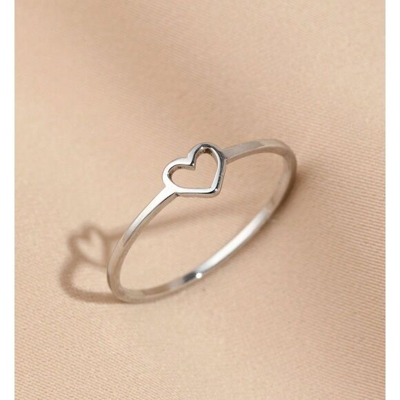 Simple Stainless Steel Hollow Heart Ring Silver Fashion Jewelry Classic sz: 6 - Picture 1 of 4